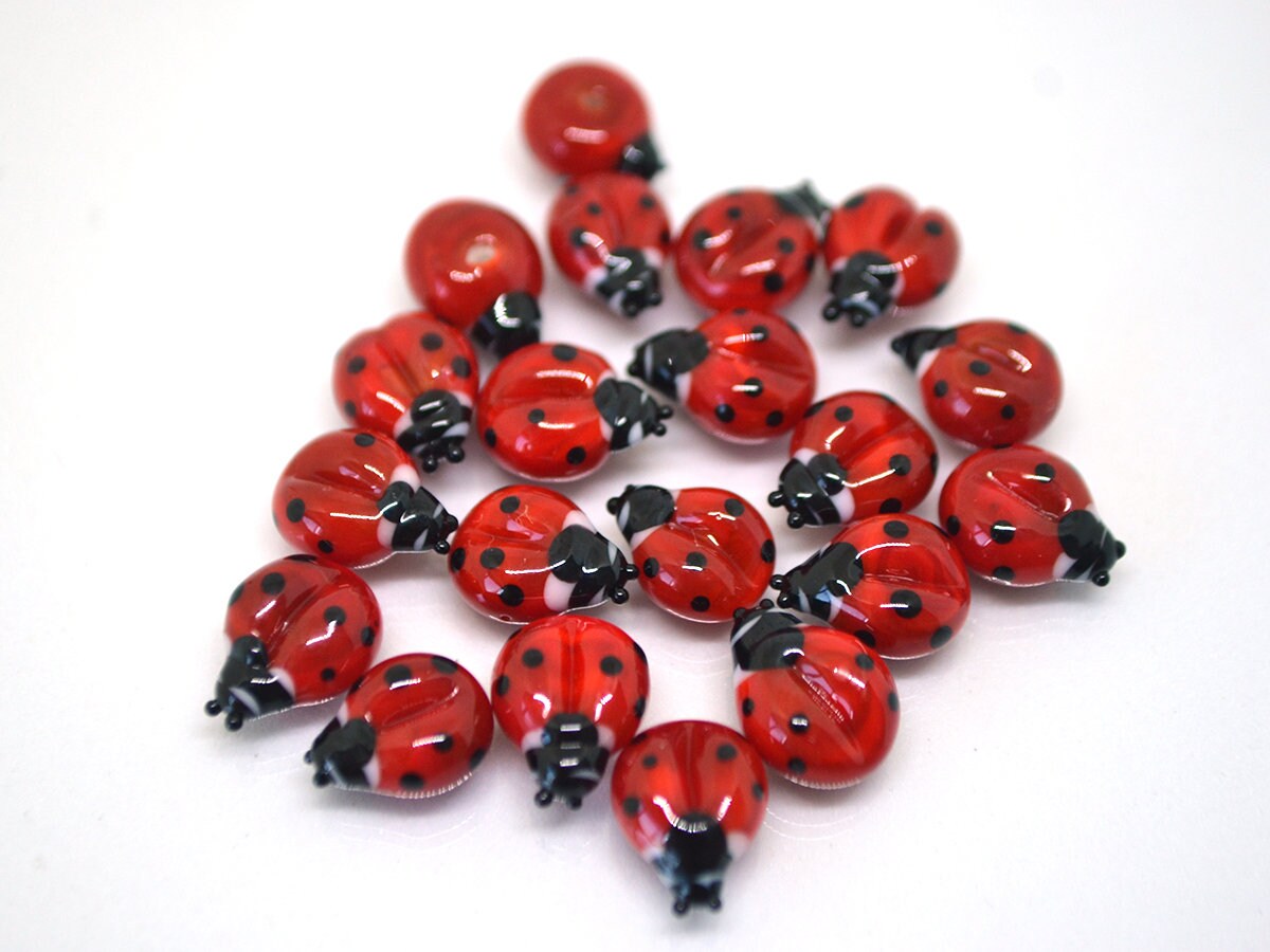 Lampwork ladybug beads