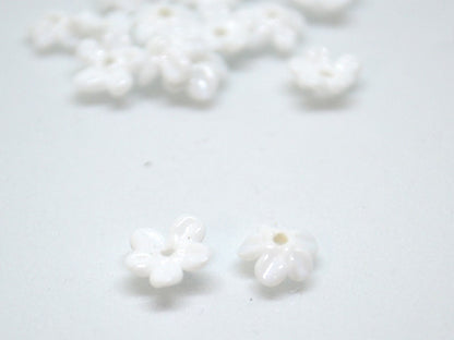 Mini flower beads, White opaque beads, Wedding flowers, Flower embellishment, Flower applique, tiny flowers