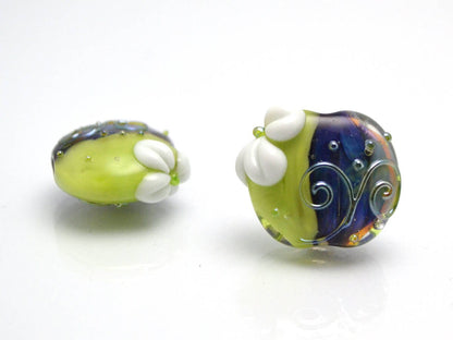 Chamomile lampwork pendant Lentils glass beads Light chrome green pendant Denim blue lampwork Curles beads Artisan lamwork Flower beads