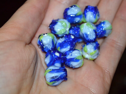 Blue rose bud beads, Lampwork rose beads, Cobalt blue beads, Artisan lampwork, Floral Lampwork pendant, DIY earrings, Glass flower jewelry