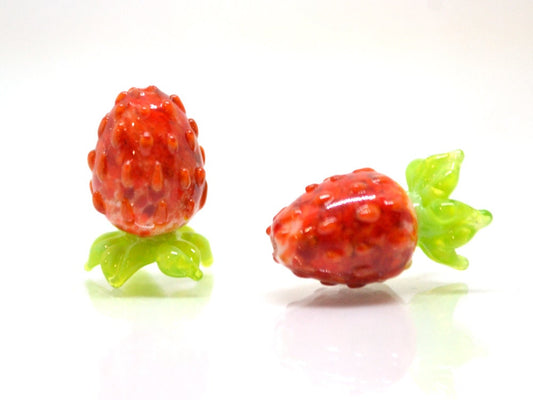 Red lampwork strawberry, Berry glass beads, Lampwork berries, Berry fruit beads, Red green berry beads, Garden glass beads, Berry jewelry