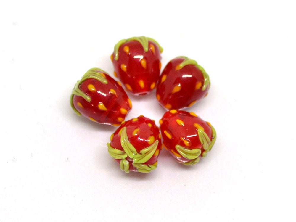 Red Strawberry lampwork beads, Glass berries, Lampwork strawberry, Berry fruit beads, Red green beads, Nature inspired, artisan lampwork