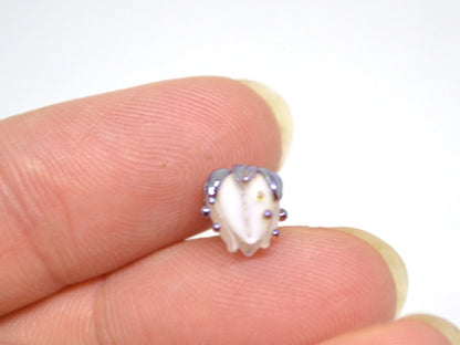 White flower beads with silver leaves, 7mm flower beads, Small lampwork beads, Handmade lampwork, Artisan lampwork