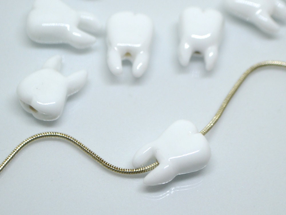 Glass tooth beads - Dentist gift- Teeth beads - Dentist beads funny - Halloween beads, Artisan lampwork, Handmade beads Teeth jewelry Human