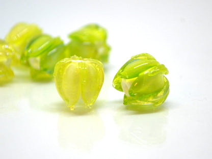 Green floral lampwork beads, Grass green flower beads for jewelry making, Floral earrings, netting beads
