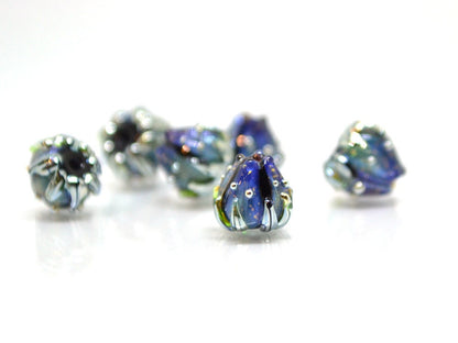 Small 7mm black blue stardust silver flower glass beads, Tiny flower beads, Mini flower beads, Beads wholesale, Artisan lampwork