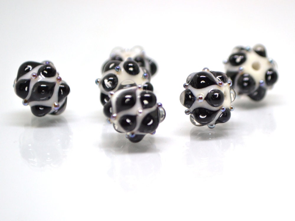 White black handmade glass bead, 10mm glass beads, White lampwork, Artisan lampwork, Beads for bracelet, Black and White