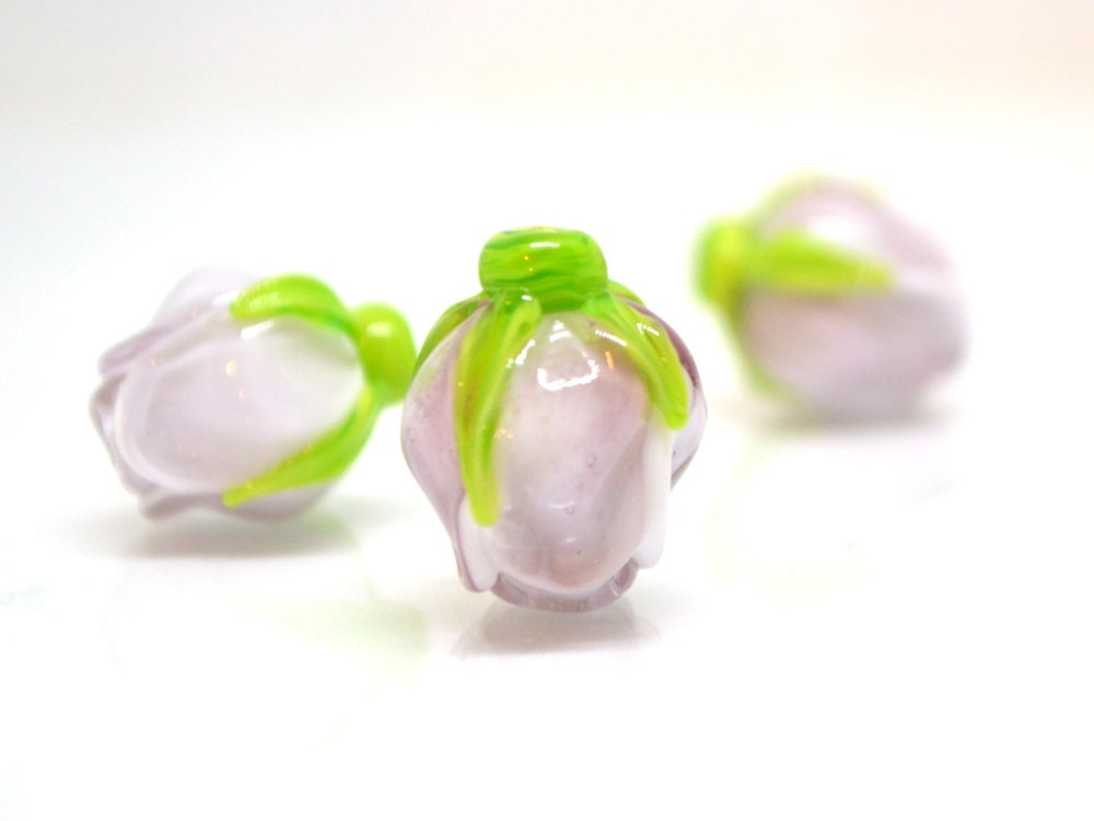 Pale pink flower bud beads, Jewelry glass beads, Blush pink floral lampwork, DIY earrings, Spring lampwork, Flower lampwork beads