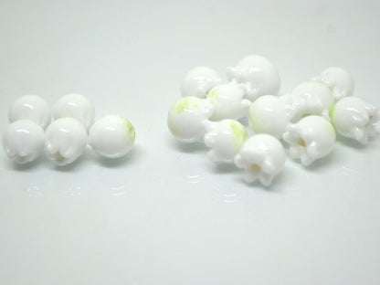 Lampwork lily of the valley beads, Glass may-lily beads, Floral lampwork beads, Tiny beads, White flower bud beads