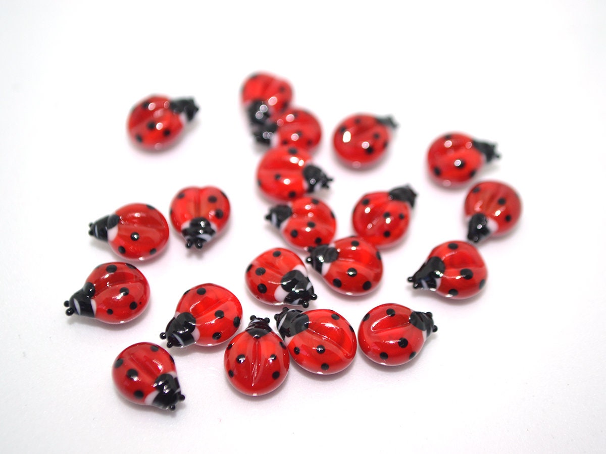 Lampwork ladybug beads