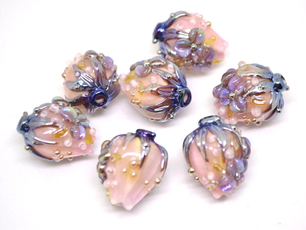Pink lavender flower bouquet bud beads, Glass Flower beads, Floral lampwork, 3d Flower beads, Miniature glass flowers, Artisan lampwork bead