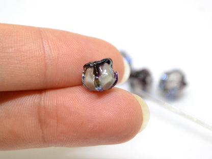 Gray Black 8mm rosebud beads, Black silver Rose glass beads, Floral lampwork, Dark glass beads, Art Lampwork, Jewellery beads