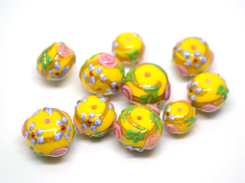 Sunny Yellow Glass beads, Vintage glass beads, Venetian Glass, One of a kind beads, Set of beads, Artisan lampwork