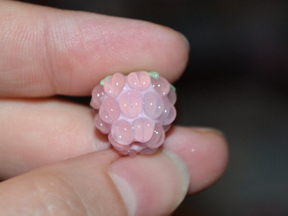 Pale pink lampwork raspberry, Pink glass berries, Lampwork raspberries, Berry jewelry, Berry glass beads, Glass Raspberry