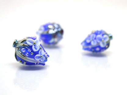 Cobalt flower bouquet lampwork beads, Sapphire lampwork beads, Artisan lampwork, 3d flower beads