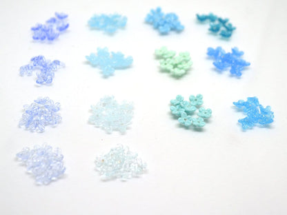 Sky blue small flower beads, Aqua blue glass flowers, cute flowers for embroidery, mini glass flowers, Blue wedding beads, Something blue