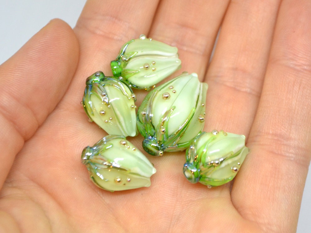 Mint green lampwork flower beads, Handmade lampwork beads, Floral glass pendant, Fresh green glass beads