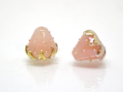 Pink floral beads with gold leaves, Peach pinky flower beads, Tiny glass beads, Light pink 7mm flower beads, Handmade lampwork