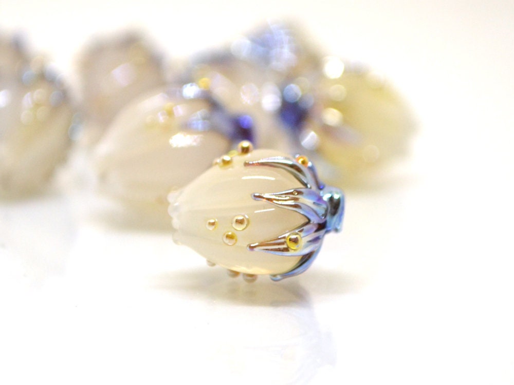 White opaque flower beads, White purple gold lampwork beads, Floral lampwork, White milk beads