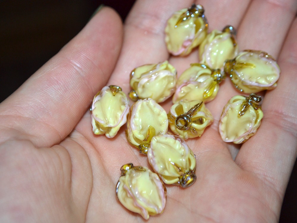 Yellow pink glass beads, Lampwork flower beads, Glass floral bead, Murano glass bead, Artisan lampwork, beads for jewelry, Handmade lampwork
