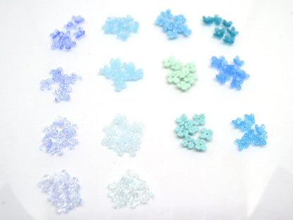 Sky blue small flower beads, Aqua blue glass flowers, cute flowers for embroidery, mini glass flowers, Blue wedding beads, Something blue