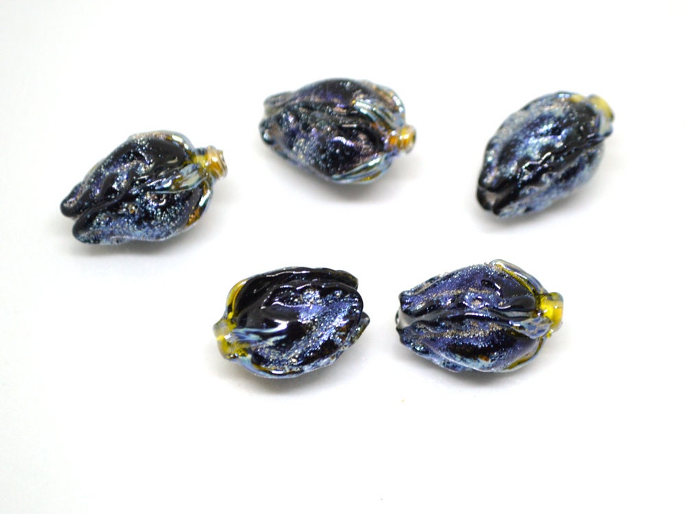 Black rose bud beads, Glitter Lampwork Bead, Floral lampwork beads, Sparkly beads, Glitter beads