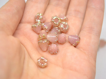 Pink floral beads with gold leaves, Peach pinky flower beads, Tiny glass beads, Light pink 7mm flower beads, Handmade lampwork