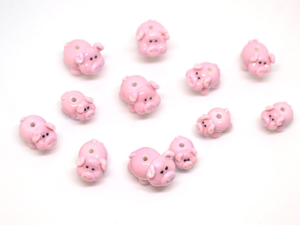 Lampwork pig beads