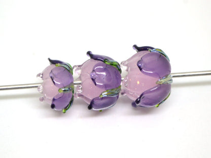 Lavender pink flower beads, Lampwork floral beads, Amethyst flower beads, Lilac glass beads, Purple flower beads, Beads for earrings