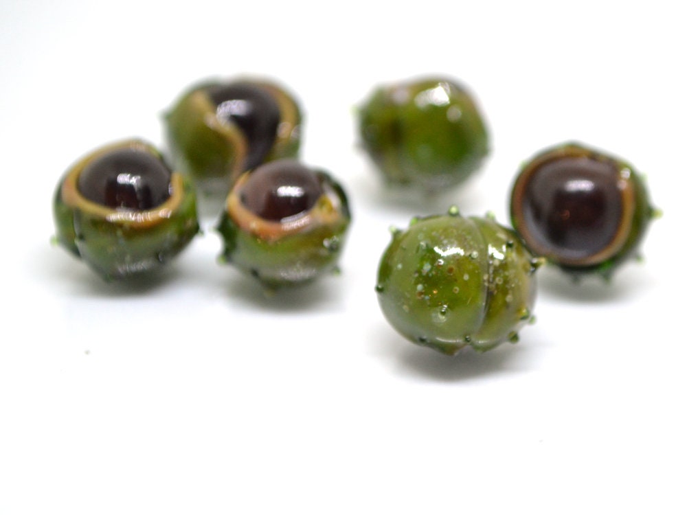 Lampwork chestnut beads, Handmade lampwork bead, Forrest glass beads, Green brown glass beads, Berry beads, Food glass bead,Artisan lampwork