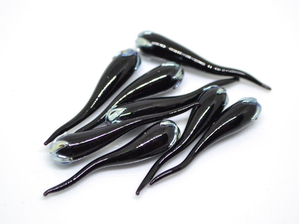 Black silver chili peppers, Lampwork chile beads, lampwork charms, Artisan lampwork, Farm lampwork, Vegetable beads, Lampwork vegetables