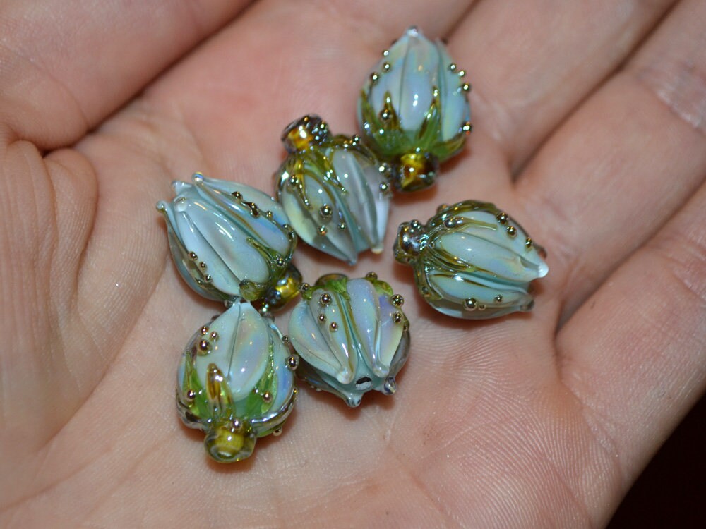 Lampwork glass flower bead, Pale green tea lavender, Floral glass pendant, Flower beads for jewelry making, Artisan lampwork, Focal lampwork