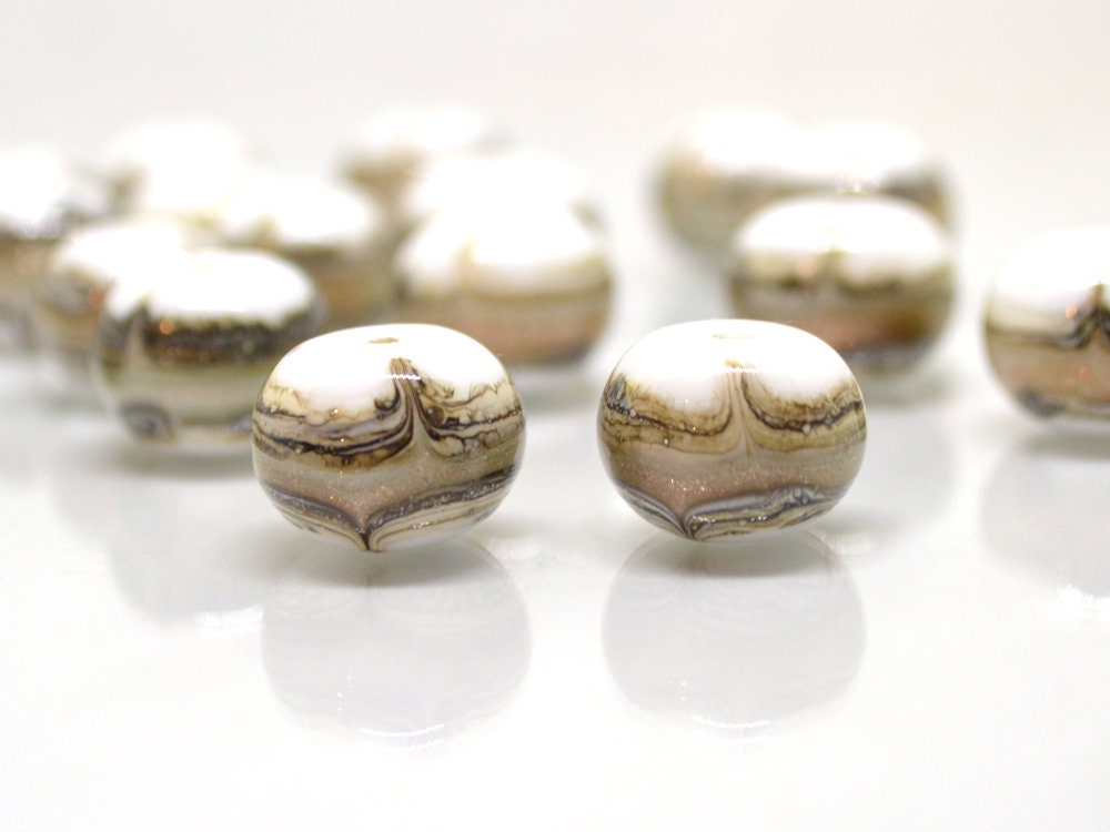 White and Gold lampwork beads, White glass beads, Gold sand Glass beads, Artisan lampwork, White lampwork beads, Handmade Beads set