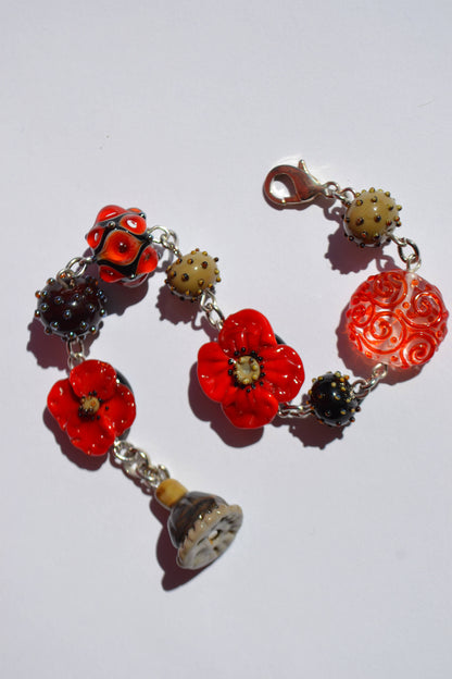Lampwork bracelet lampwork bead handmade poppy jewelry black red bead bracelet blossom bracelet dot bead floral chain bracelet silver