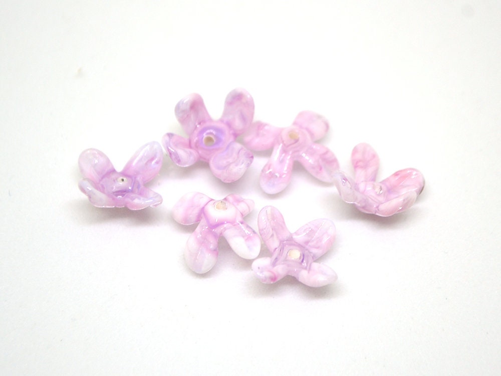 Lavender pink flower beads, Matiola flower beads, Tiny flowers, 12mm flower beads, Handmade glass beads, Artisan lampwork, Floral lampwork