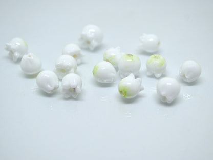 Lampwork lily of the valley beads, Glass may-lily beads, Floral lampwork beads, Tiny beads, White flower bud beads