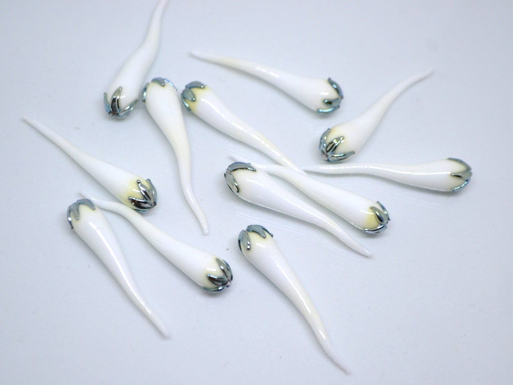 White silver chili peppers, Lampwork chili beads, Lampwork vegetables, White Vegetable, hot chili, Vegetable pendant, Handmade lampwork