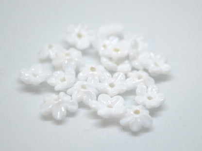 Mini flower beads, White opaque beads, Wedding flowers, Flower embellishment, Flower applique, tiny flowers