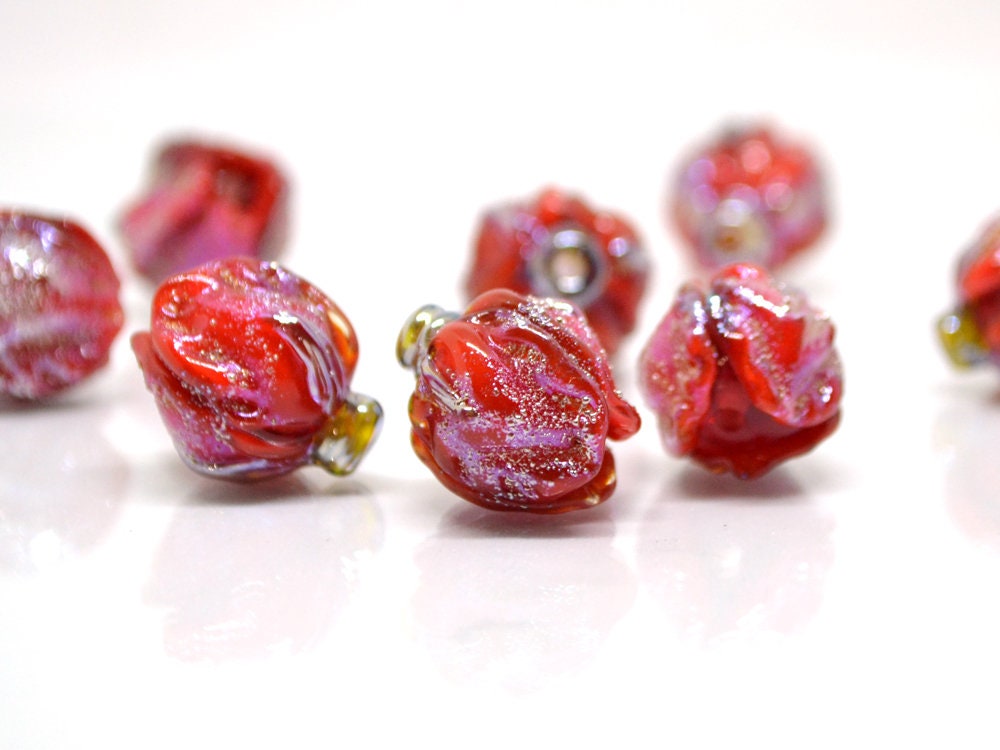 Scarlet red rose bud beads, Glitter Lampwork Bead, Stardust Flower lampwork beads, Sparkling beads, Glitter beads