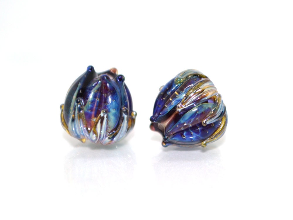 Amazing black blue silver flower beads, Lampwork bud beads, Floral lampwork, 10mm flower beads, Artisan lampwork, galaxy glass beads,netting