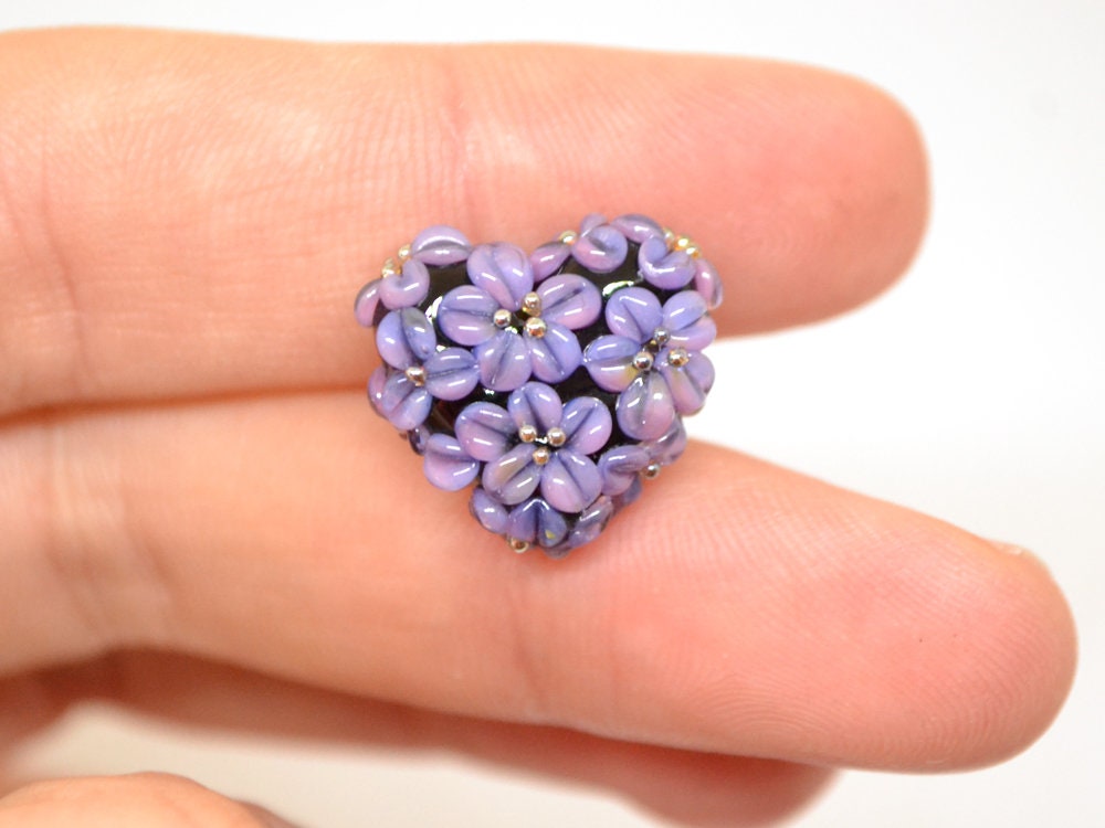 purple heart bead flower violet purple heart pendant focal beads romantic jewelry making lampwork heart bead lavender pendant lampwork