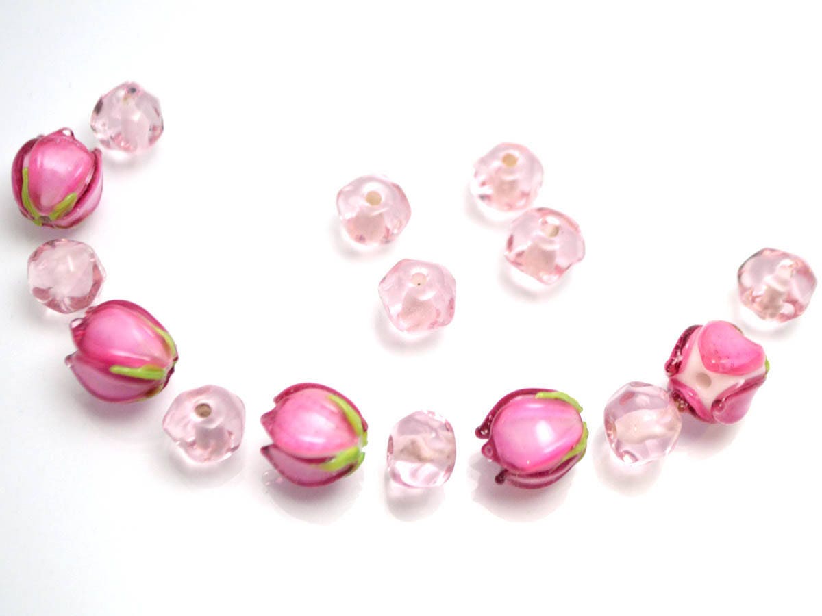 pink flower lampwork bead tender floral glass bud artisan handmade wedding jewelry making bracelet necklace pendant earrings bead set Leaf