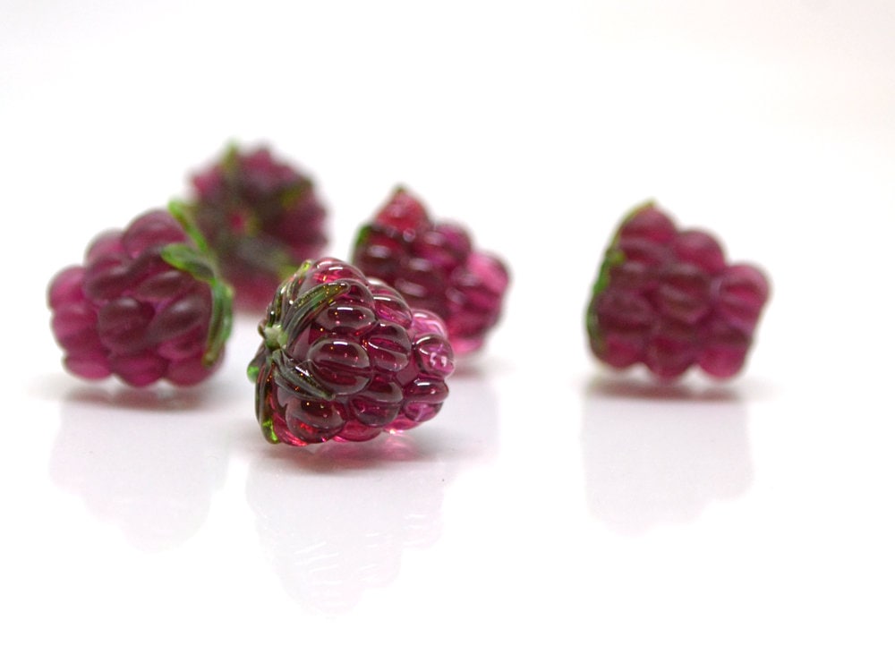 Dark fuchsia lampwork raspberry, Frost glass berry, Glass raspberries, Berry fruit beads, Pink Lampwork berries