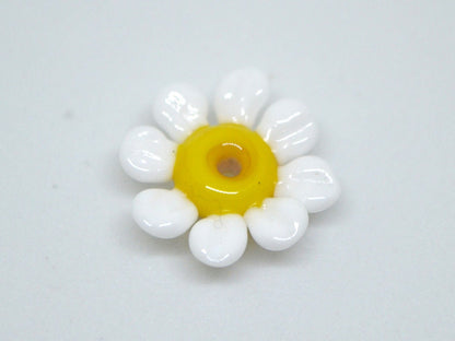Chamomile flower glass beads, White yellow lampwork beads, Wildflowers, Daisy bead, Floral murano glass White Camomile, Artisan lampwork