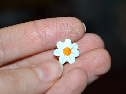 Lampwork Chamomile beads, Chamomile flower bead, Yellow and white beads, Lentils beads, White flower bead,White floral lampwork,Field flower