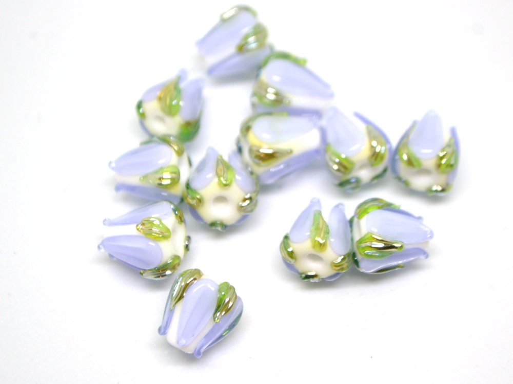 Pale Lavender green flower beads, 10mm beads, Light purple floral beads, Artisan lampwork, Handmade Lampwork, Floral lampwork, Pastel beads