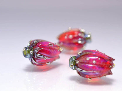 Handmade lampwork Flower lampwork Artisan lampwork Floral pendant Glass Beads pink red wine netting pendant jewelry making romantic silver