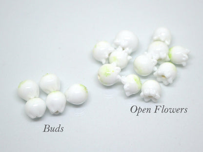Lampwork lily of the valley beads, Glass may-lily beads, Floral lampwork beads, Tiny beads, White flower bud beads