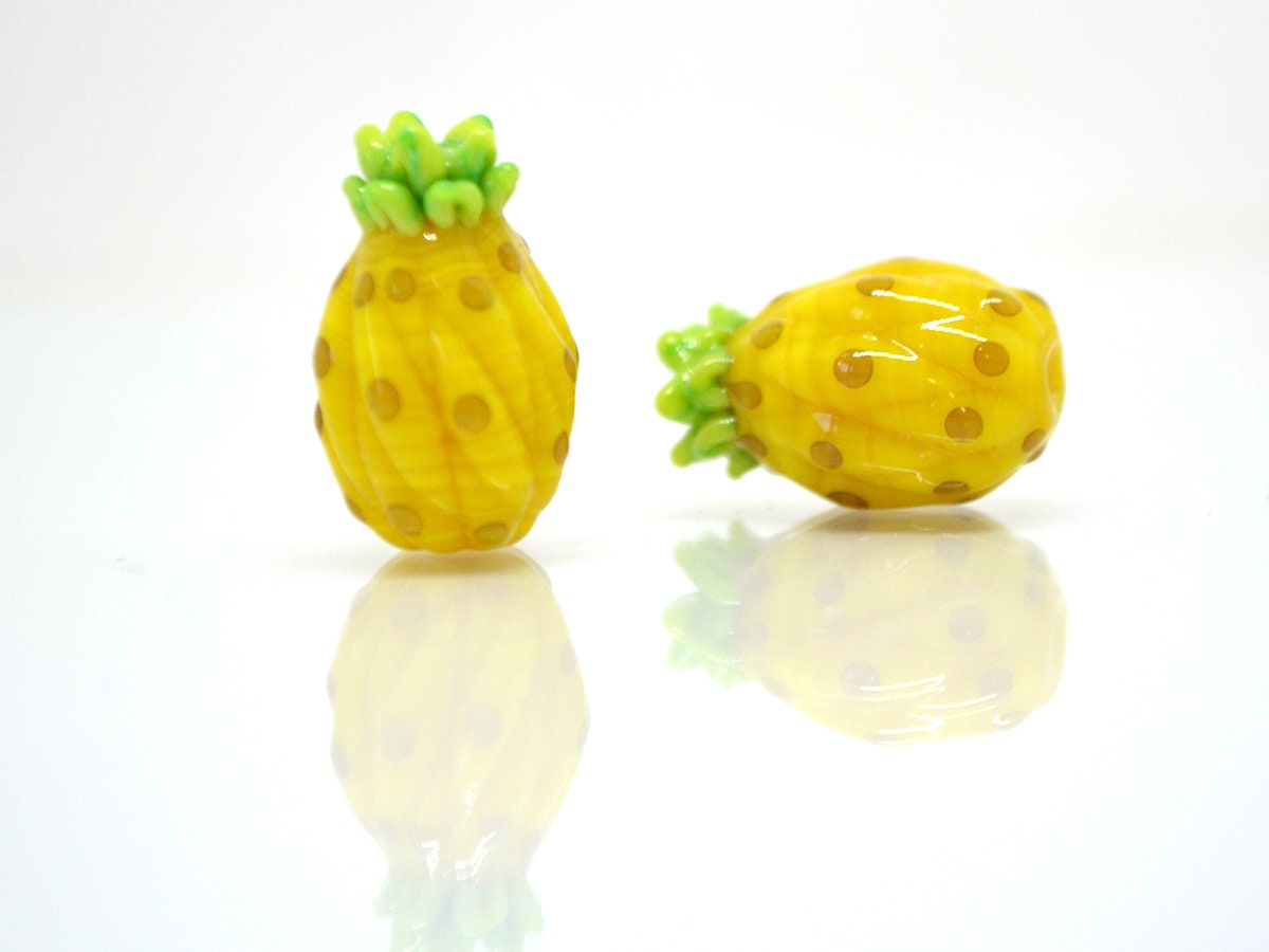 Glass pineapple beads, Yellow lampwork beads, Ananas glass beads, Glass fruit beads, Lampwork berry, Artisan lampwork, Food glass beads