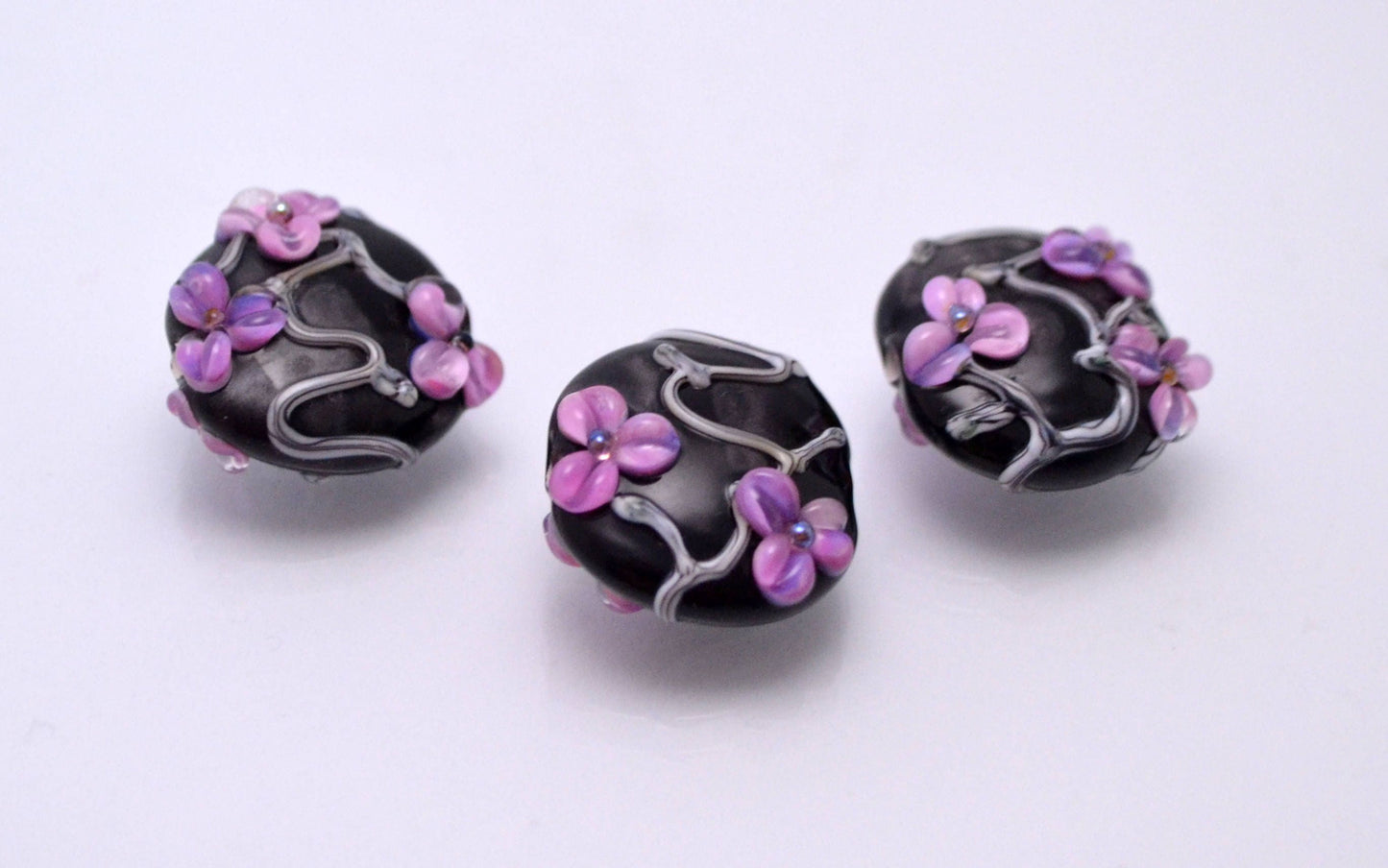 flower bead making black glass shape bead bracelet making glass handmade floral jewelry purple bead design artisan lampwork flowers